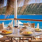 Marin Hotel 3*