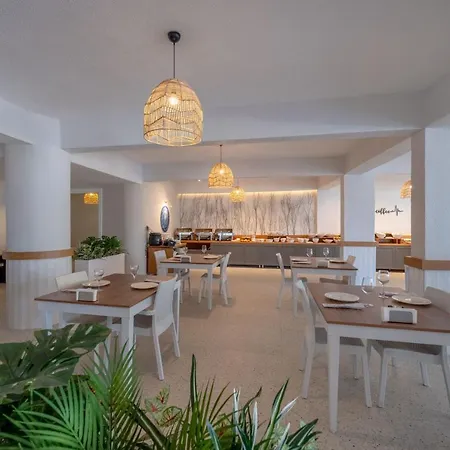 Marin Hotell 3*
