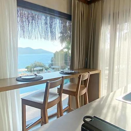 Marin Hotel 3*