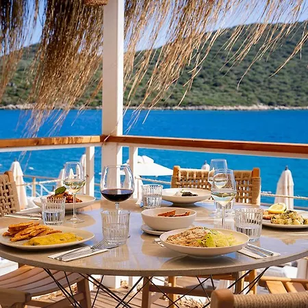 Marin Hotel 3*