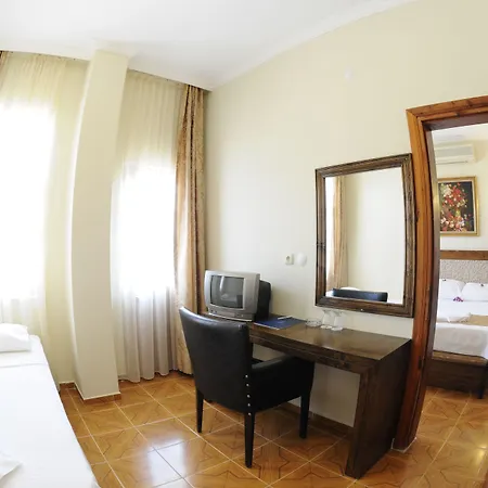 Hotell Marin 3*
